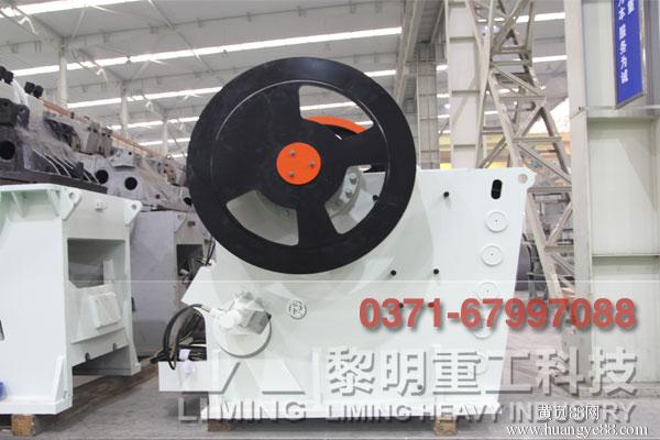 <a href='http://www.lsjy.org/' target='_blank'><u>顎式破碎機</u></a>保養維修