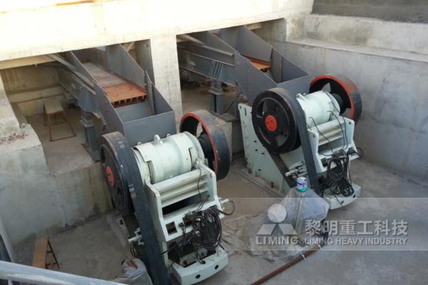 巖石破碎機現場