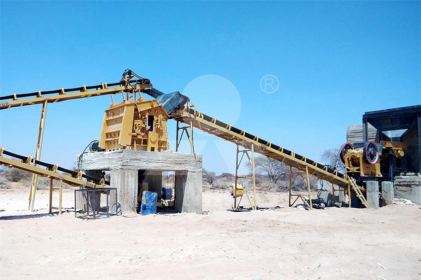 反擊式碎石機，<a href='http://www.lsjy.org/' target='_blank'><u>反擊式破碎機</u></a>