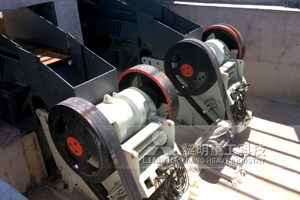 顎式<a href='http://www.lsjy.org/' target='_blank'><u><a href='http://www.lsjy.org/market/1235.html' target='_blank'><u>破碎機</u></a></u></a>