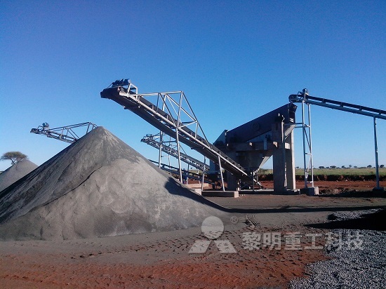 <a href='/zhishaxian/' target='_blank'><u>機<a href='http://www.lsjy.org/zhishascx/' target='_blank'><u>制砂生產線</u></a></u></a>，砂石骨料